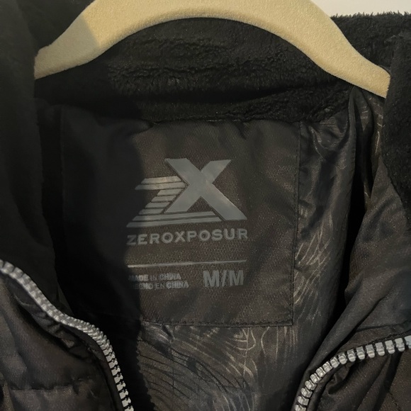 ZeroXposure Puffy Jacket Size Medium - Picture 2 of 6